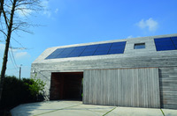 Gezinswoningen bieden enorm areaal aan daken voor pv-panelen
